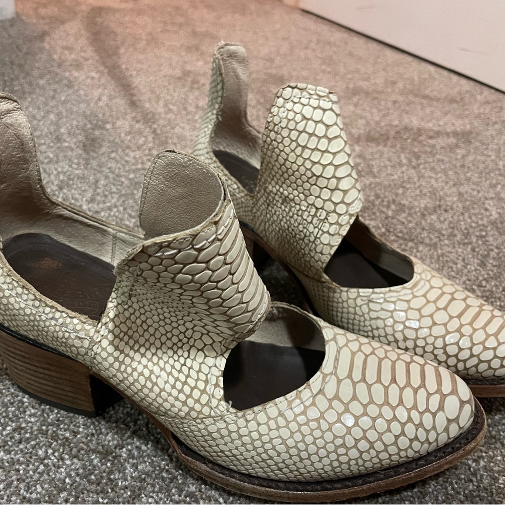 Freebird Cream Ankle Boots with Woven Leather and Block Heel
